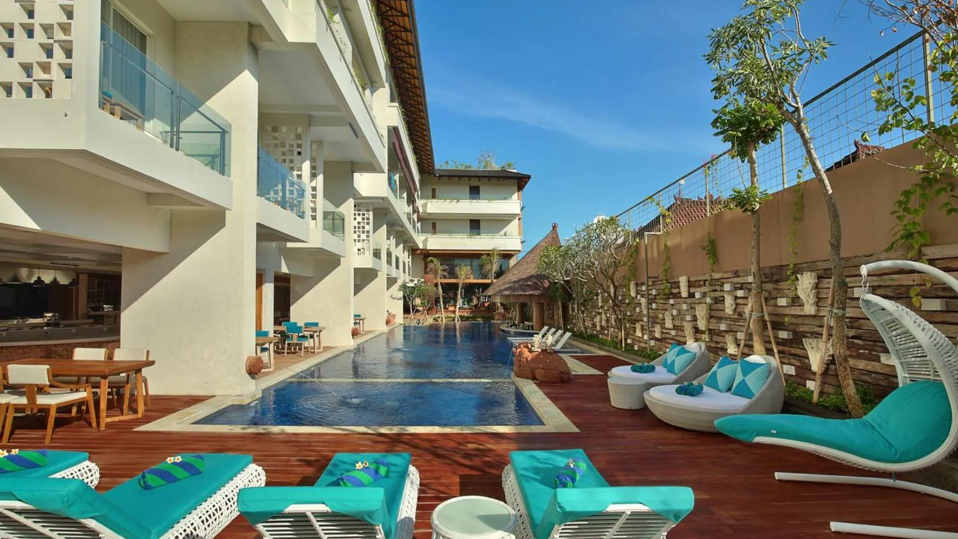 Jimbaran Bay Beach Resort And Spa By Prabhu