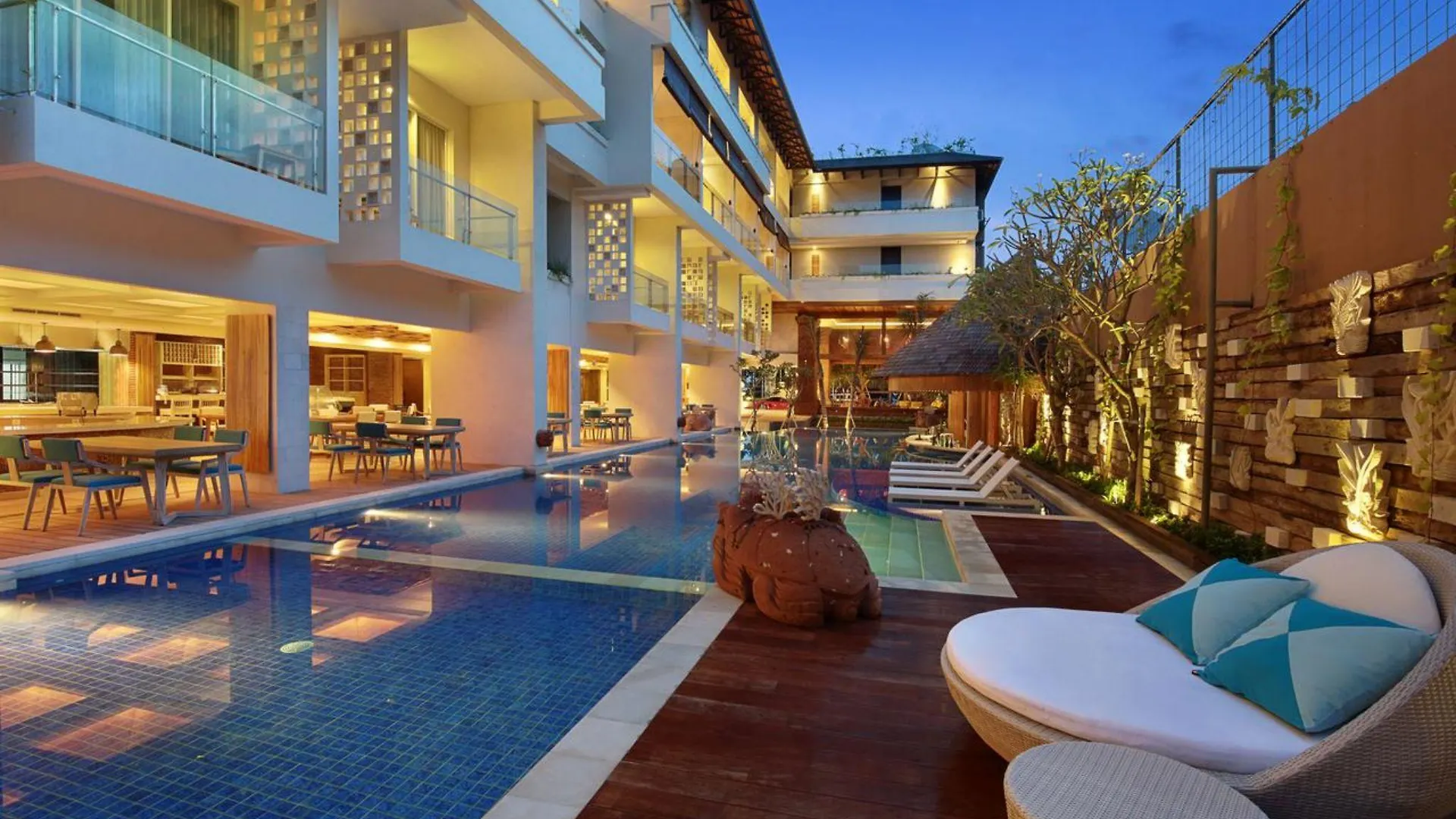 Jimbaran Bay Beach Resort And Spa By Prabhu Indonésia