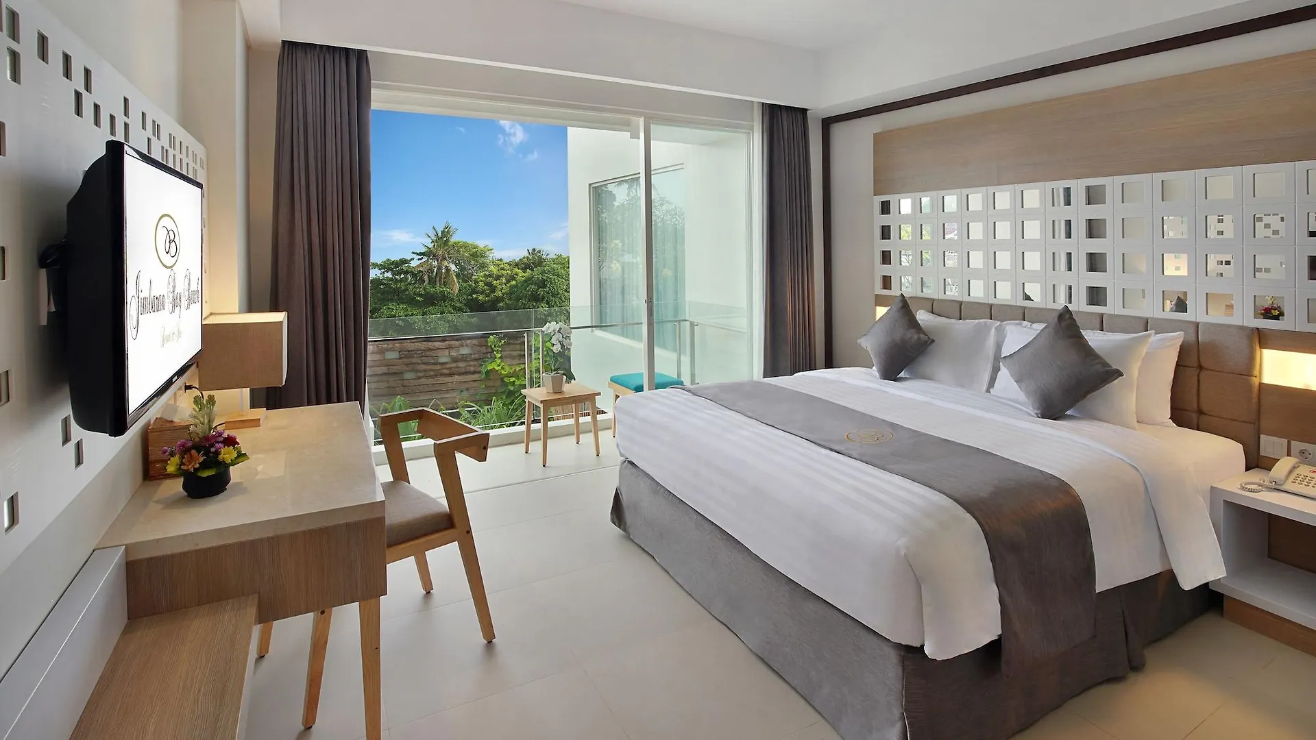 Jimbaran Bay Beach Resort And Spa By Prabhu