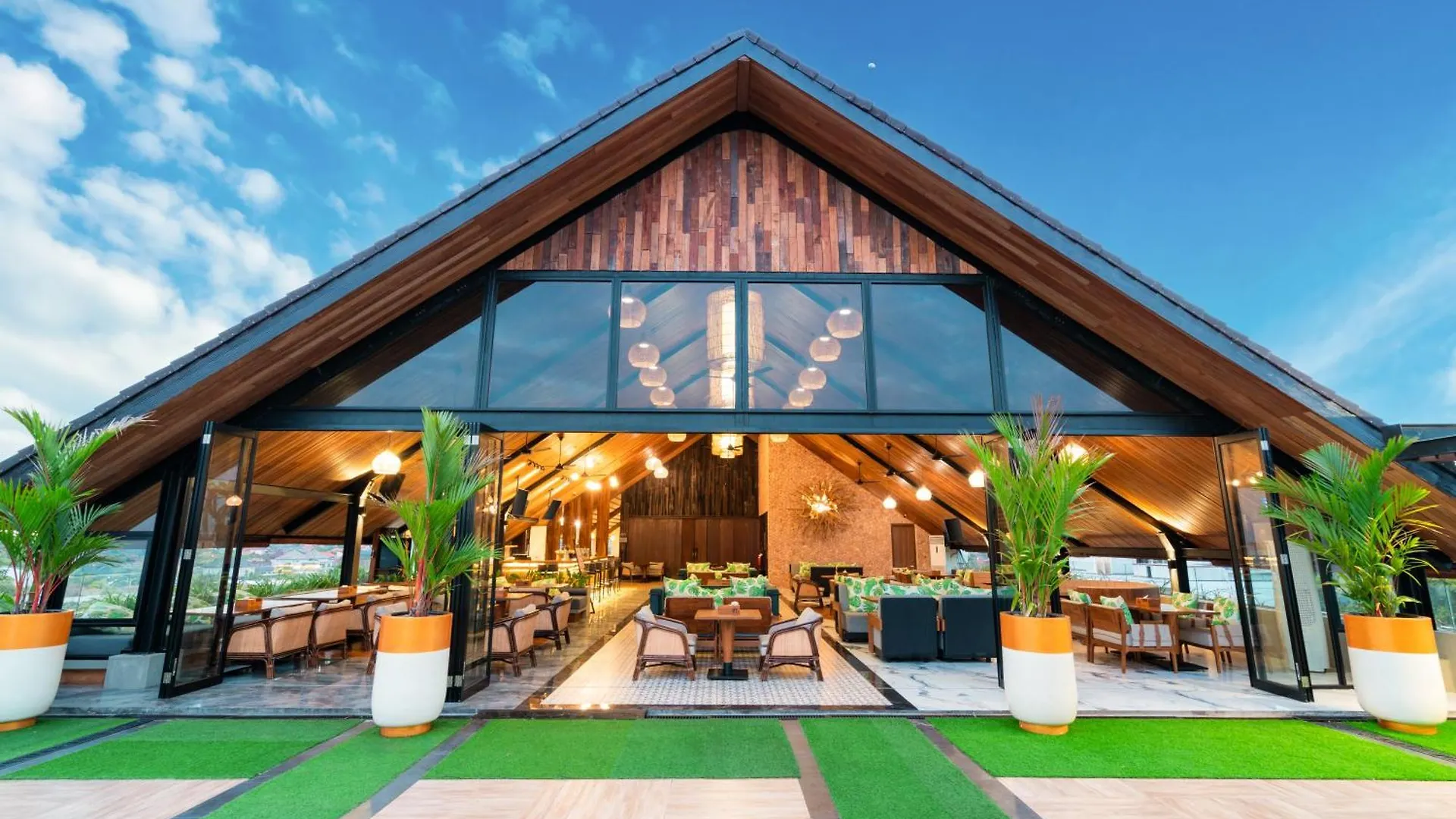 Jimbaran Bay Beach Resort And Spa By Prabhu Indonesia